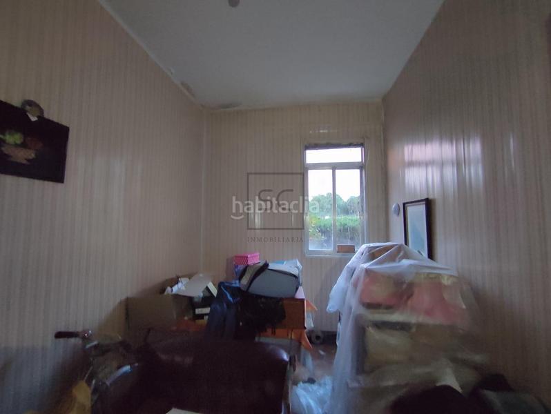 Foto b1823314-e4ca-4a7d-9bbe-acca3f22ea41. Casa pareado de tres alturas en san juan en Fajardo Ferrol