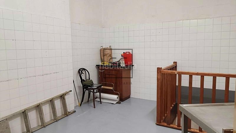 Foto 974b323a-25e0-4322-9007-881e4fa15fad. Alquiler local comercial  con sótano en Porta Nova, en Ferrol