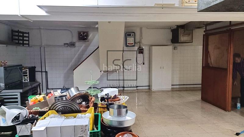 Foto e719c3a1-e8ed-4a11-9a4a-3153392a1236. Lloguer local comercial a Porta Nova Ferrol