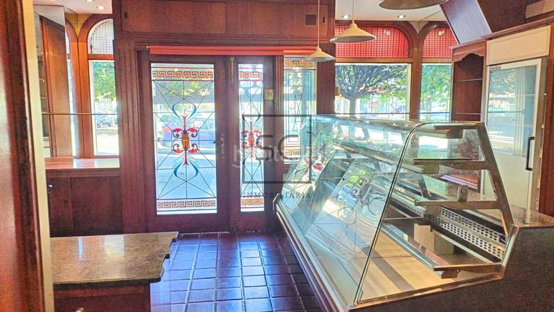 Foto f3a17203-74cc-469e-b712-a9849ec1b851. Lloguer local comercial a Porta Nova Ferrol