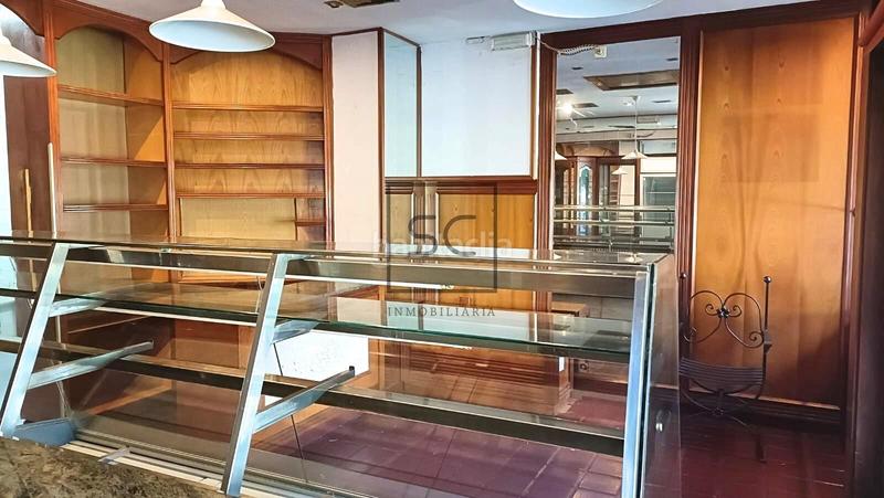 Foto 4907c938-f122-4ef8-9137-59469e317534. Miete geschäftsraum in Porta Nova Ferrol