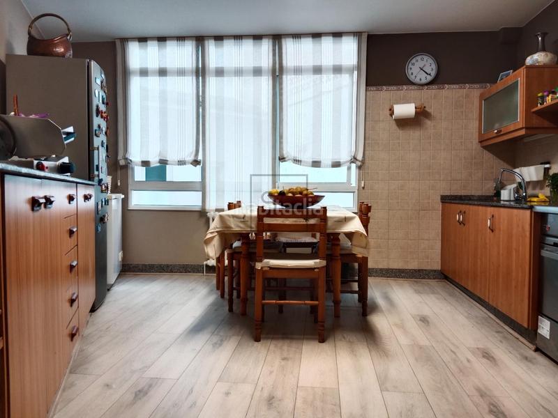 Foto 1fa44650-f856-437d-8096-cc6133e7d6cf. Casa adossada amb calefacció a Zas