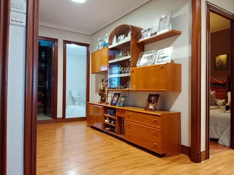 Foto 8cfde6ff-a7a9-4585-87c3-0ac1ebcd9b3f. Casa adossada amb calefacció a Zas