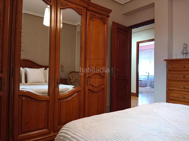 Foto 9934a1dd-8fa2-4730-8541-47e47939e25c. Casa adossada amb calefacció a Zas