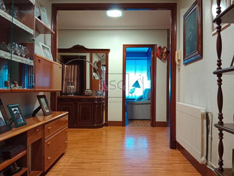 Foto 9d5fc450-4b26-4a65-80d3-9dd35031e926. Casa adossada amb calefacció a Zas