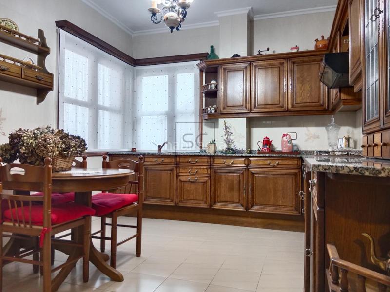 Foto f8641348-15a1-4831-a2d5-927a6cd4d32f. Casa adossada amb calefacció a Zas