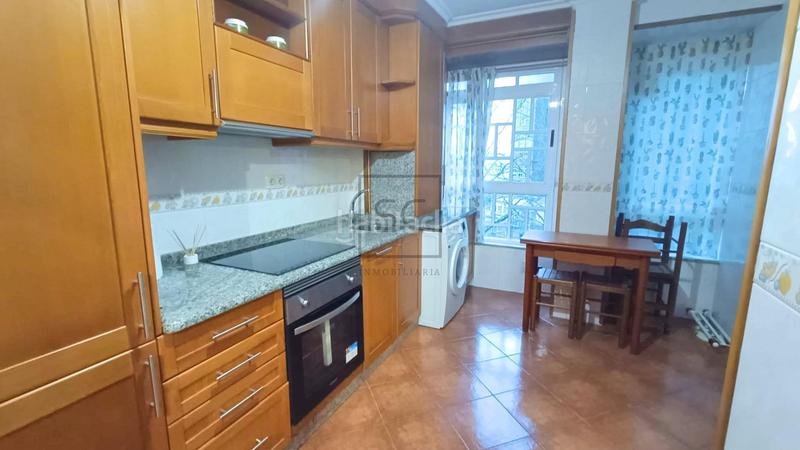 Foto 09a90bc9-3813-498d-839b-b4e2738731e2. Affitto appartamento con riscaldamento in Caranza Ferrol