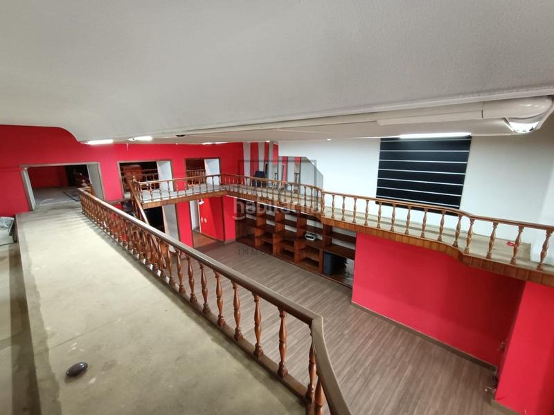 Foto 265ffb71-2429-4c93-a6cc-88f110665729. Local comercial excelente local comercial en Centro, en Ferrol