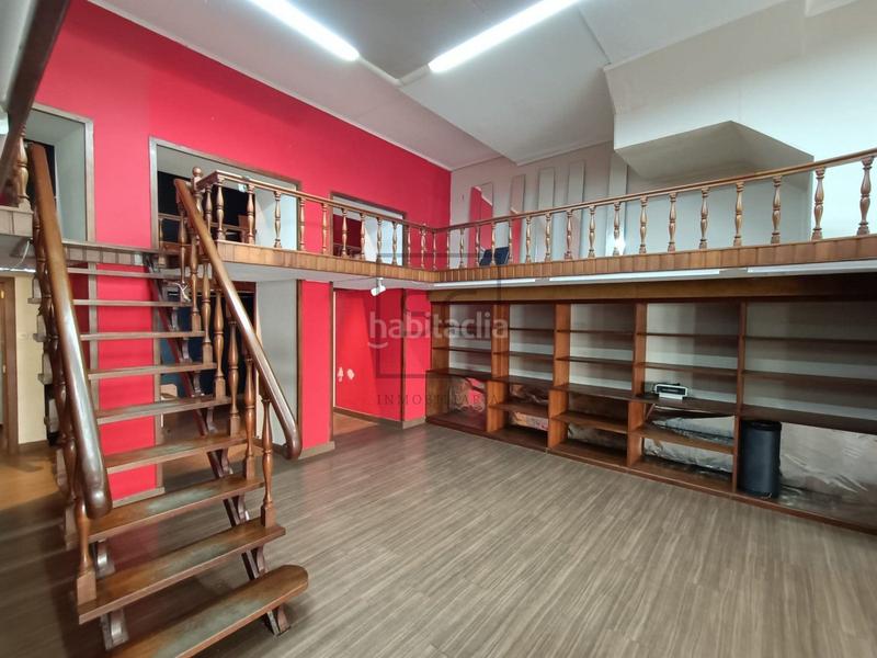 Foto e6f23a22-1566-445c-ae1a-06115e318d35. Local comercial excelente local comercial en Centro, en Ferrol