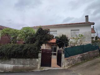 Maison à Pontedeume. Bonita casa en puentedeume con vistas al mar