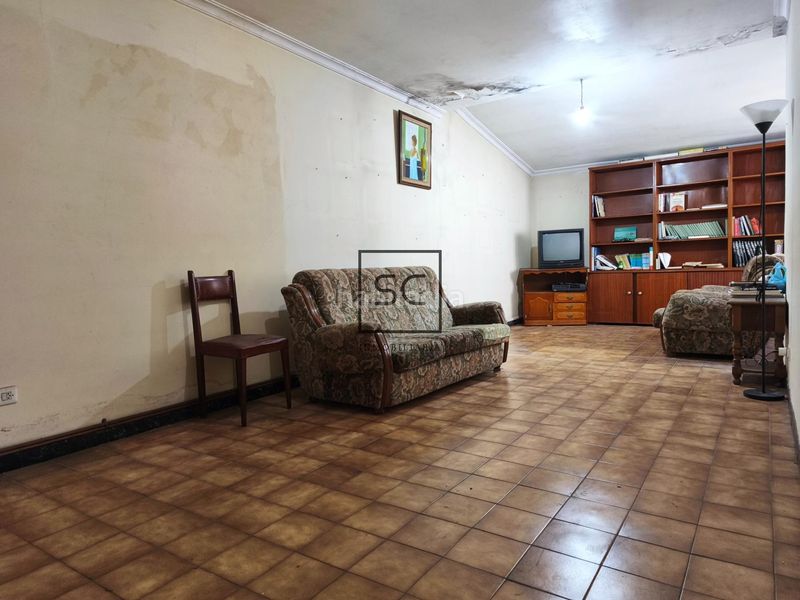 Foto a12087a1-395e-4209-9712-e4d8504d477f. Edificio  completo en as pontes en Pontes de García Rodríguez (As)