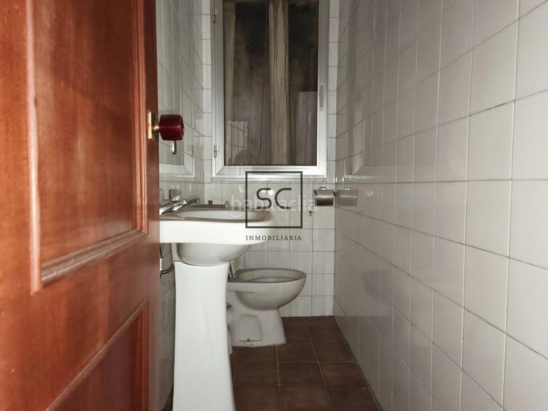 Foto a27d75d4-422d-4a02-acba-455c6b778be8. Edificio  completo en as pontes en Pontes de García Rodríguez (As)