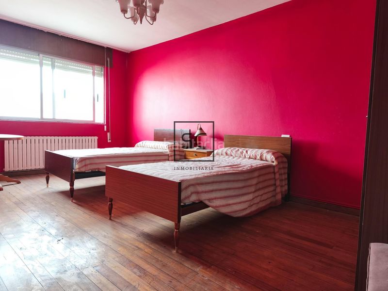 Foto be27f830-645c-4cd3-b18c-6f862b5da643. Edificio  completo en as pontes en Pontes de García Rodríguez (As)