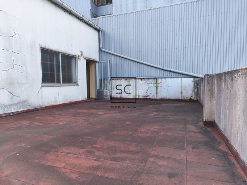 Foto da132060-1fba-4d1c-a2d6-ef14c11175c7. Edificio  completo en as pontes en Pontes de García Rodríguez (As)