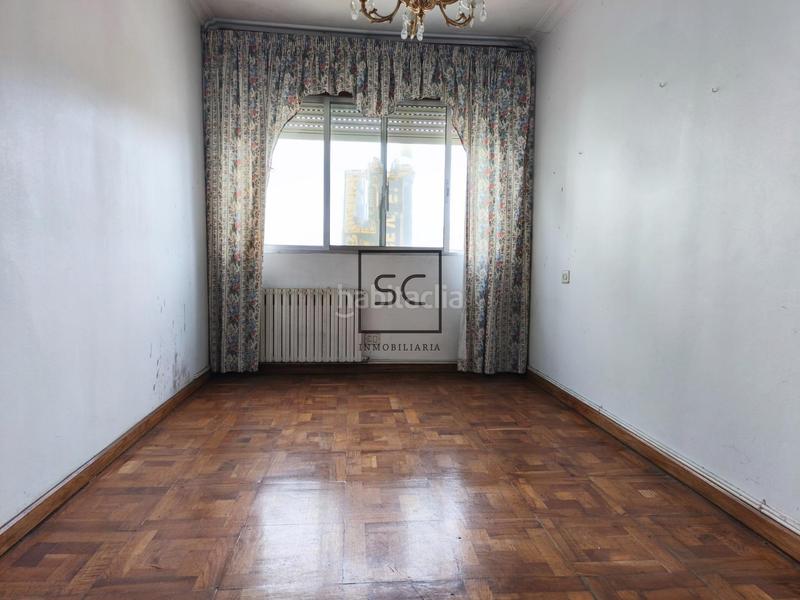 Foto 36e21fe1-21cb-43d4-8a83-55f205fd4819. Edifici a Pontes de García Rodríguez (As)