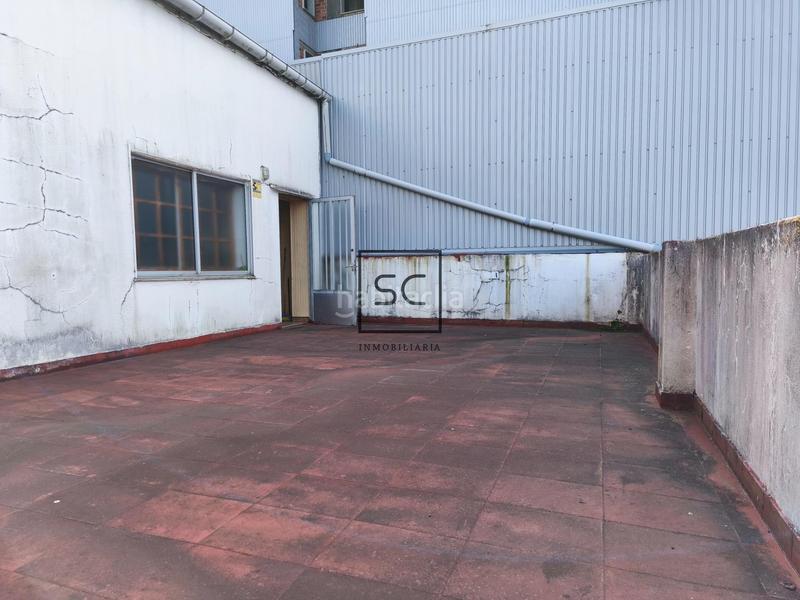 Foto da132060-1fba-4d1c-a2d6-ef14c11175c7. Edifici a Pontes de García Rodríguez (As)