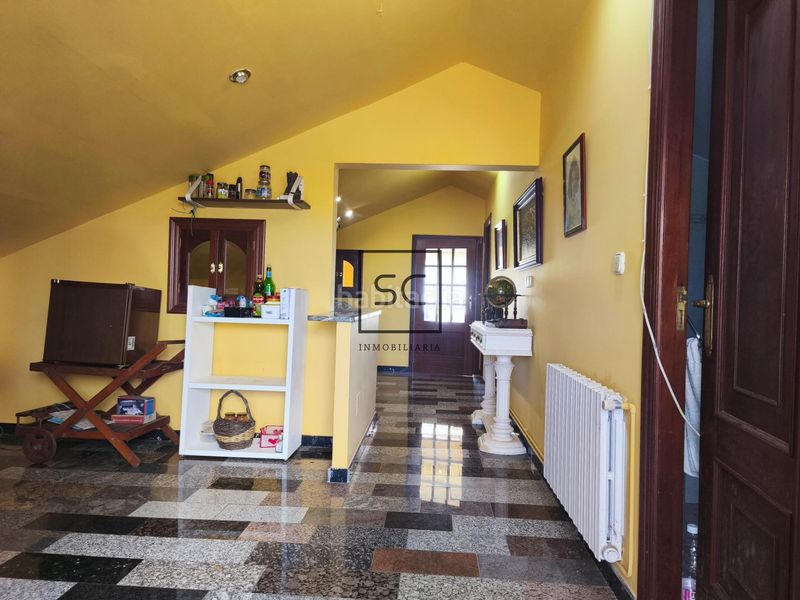 Foto 1b2e712f-a67c-4887-84fc-55a9a9f4e8a8. Casa amb calefacció aparcament piscina a Área Rural Ferrol