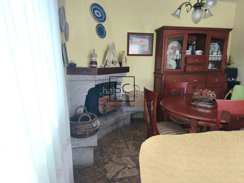 Foto 9a134e70-dd78-4299-b691-b15a9a68030f. Casa amb calefacció aparcament piscina a Área Rural Ferrol