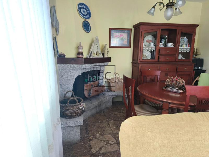 Foto 20a41ae2-24ac-4c82-8255-6b467c4e5d62. Casa amb calefacció aparcament piscina a Área Rural Ferrol