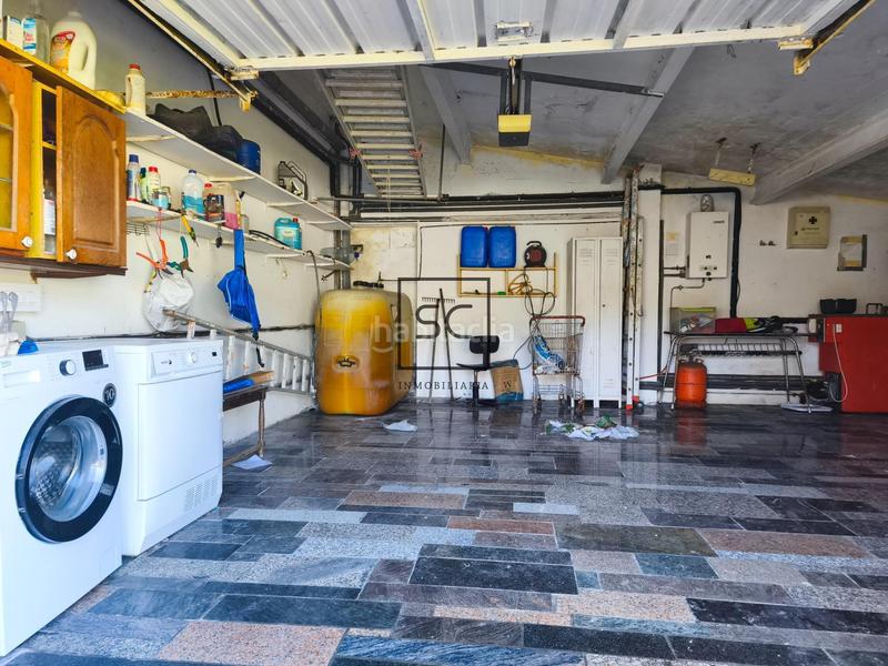 Foto 236a9168-5283-414f-a86c-51d1d3f88ee1. Casa amb calefacció aparcament piscina a Área Rural Ferrol