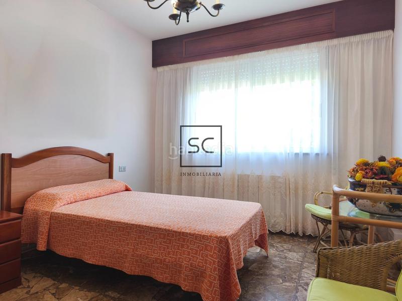 Foto c67cf15c-bfab-4e22-bb00-173159e2199b. Casa amb calefacció aparcament piscina a Área Rural Ferrol