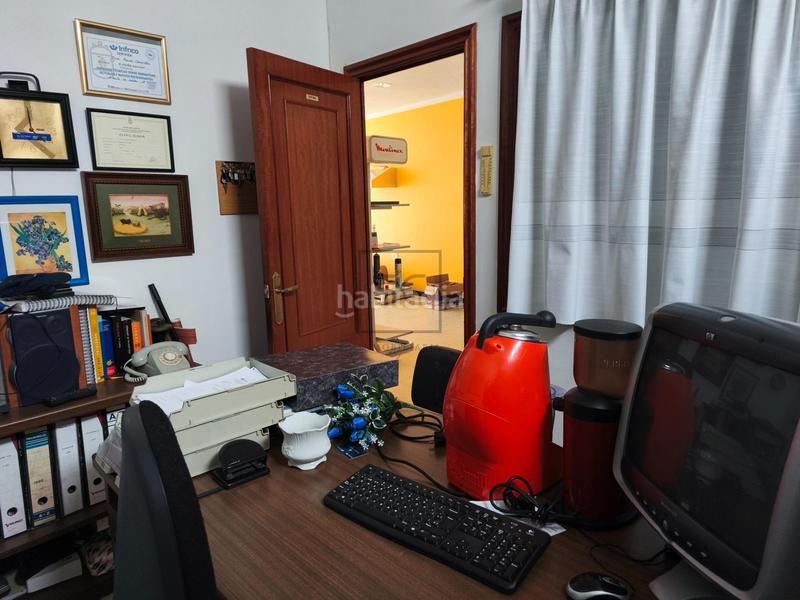 Foto 351004d9-fa44-4001-a7ce-6dcbf2300cee. Alquiler local comercial  en Porta Nova en Ferrol