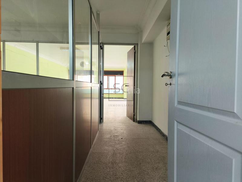 Foto 0f19bbc7-3880-4338-8f2b-38940d10a86b. Local comercial a Porta Nova Ferrol