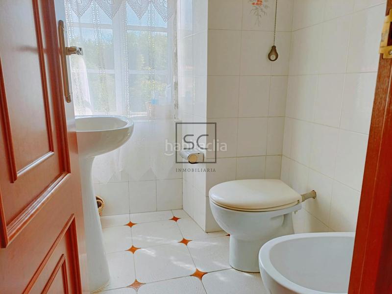 Foto 055d00f2-4494-4b75-b979-1c168c08c9e2. Casa amb calefacció aparcament a Piñeiros - Freixeiro Narón