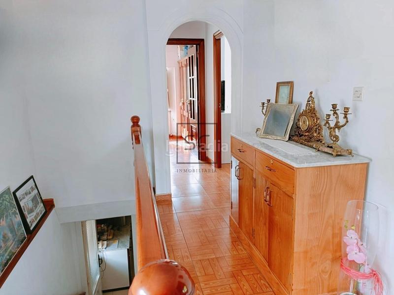 Foto 7bd2a807-6439-4dda-ae1b-570a53bc21c8. Casa amb calefacció aparcament a Piñeiros - Freixeiro Narón