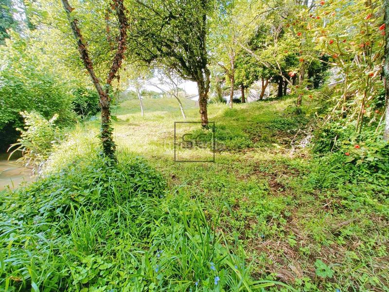 Foto e49685dc-394b-4886-893c-395cc5ce28ce. Casa amb calefacció aparcament a Piñeiros - Freixeiro Narón