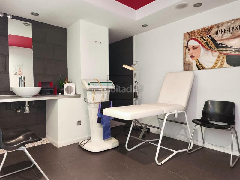 Foto e7f17953-74a6-4b5d-be46-cc85f6d4d957. Locale commerciale in A Gándara Narón