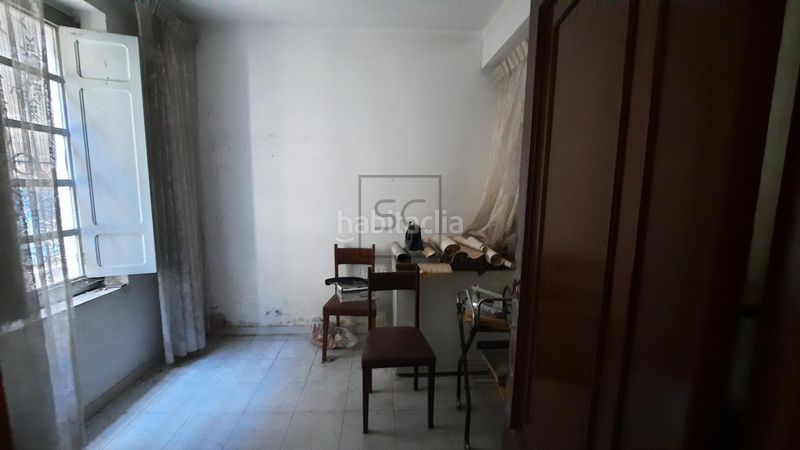 Foto 349583e0-64d8-415a-bc04-940152225545. Casa adossada amb aparcament a Piñeiros - Freixeiro Narón