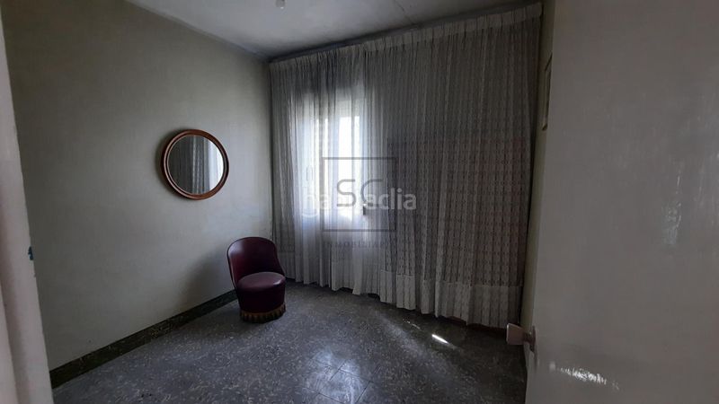 Foto 47a8a903-03a2-4225-99dc-f54e232a85ff. Casa adossada amb aparcament a Piñeiros - Freixeiro Narón