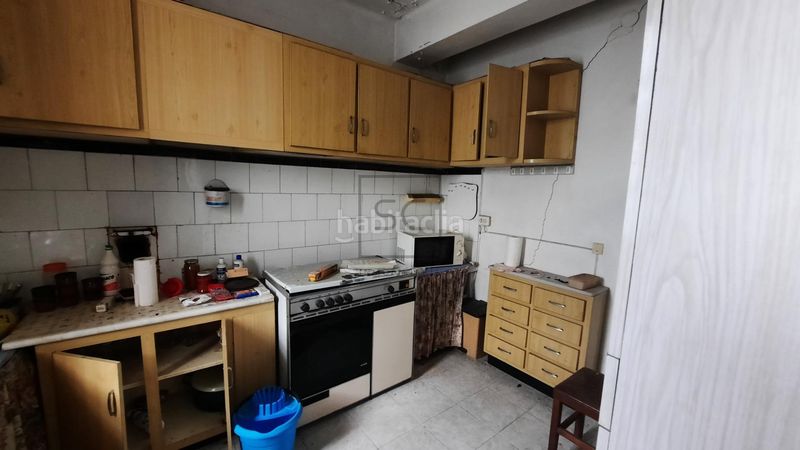 Foto 495a781d-bd61-4136-8d5e-d364019164e7. Casa adossada amb aparcament a Piñeiros - Freixeiro Narón