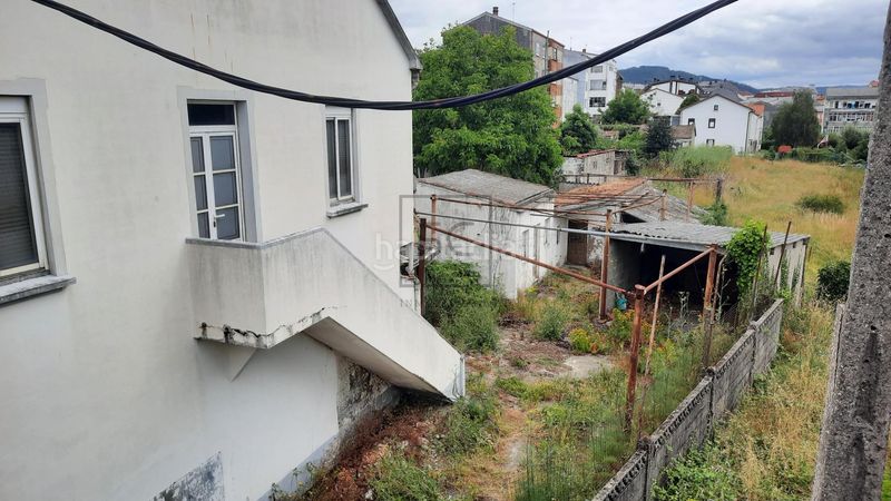 Foto 96f0cb02-f96a-449e-b423-89887d646fc8. Casa adossada amb aparcament a Piñeiros - Freixeiro Narón