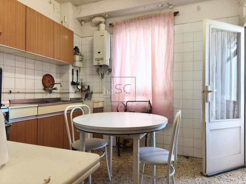 Foto ad9b2f9b-c156-4a16-a197-98ed41bff937. Appartamento in Caranza Ferrol