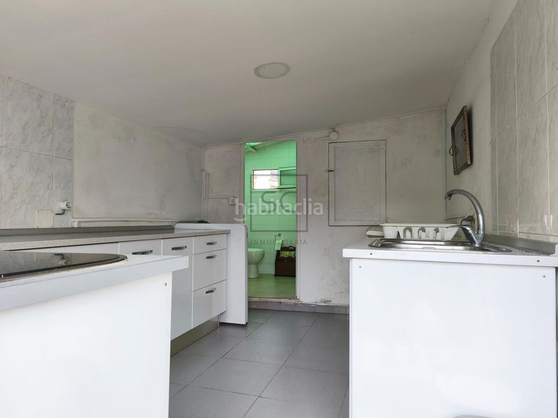 Foto 3ff6c965-bcee-4c66-ae25-d845fc8496c3. Casa amb calefacció aparcament a Neda