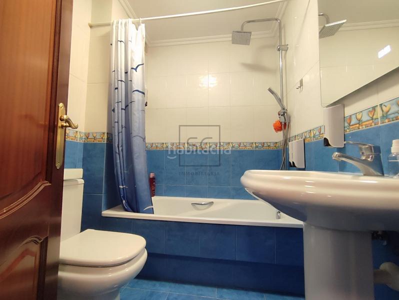 Foto 5a376bbf-5c7a-40e9-9245-6c22eb8dd15d. Piso luminoso piso en Porta Nova Ferrol