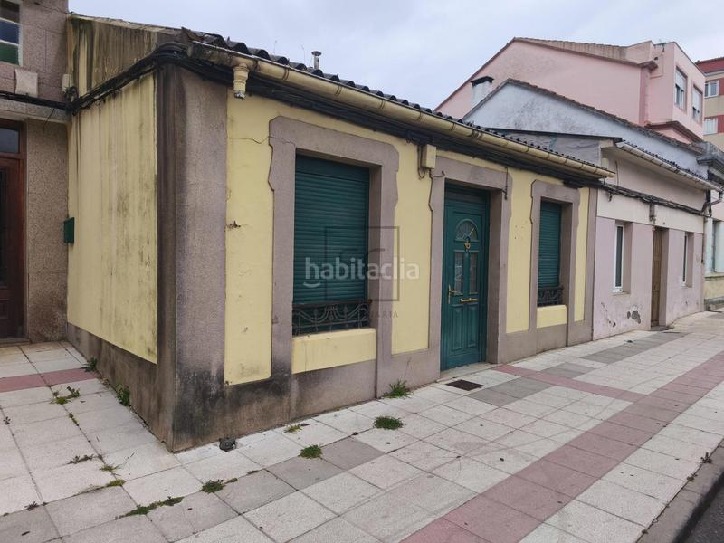 Foto 760a0ce2-14aa-4bbb-8642-b66ff09085eb. Casa adosada  con bodega y finca en piñeiros, en Narón