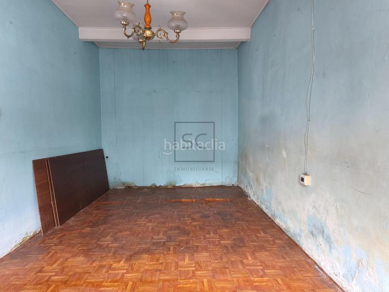 Foto bf90bdc2-d549-404b-bca1-ceb56860a5c4. Casa adosada  con bodega y finca en piñeiros, en Narón