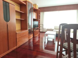 Miete Etagenwohnung in Porta Nova. Piso con ascensor y plaza de garaje en porta novaferrol