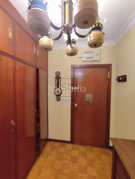 Foto ad59581c-504e-48a3-a504-83d67680f803. Piso elegante piso en el Centro en Centro Ferrol