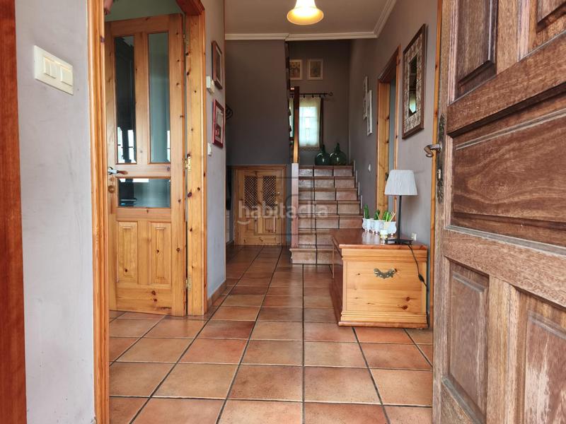 Foto 0b9174c5-146f-42af-94bd-a1fef84f3fdd. Chalet  con piscina en el raso, en Ares