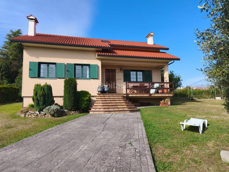 Foto 4f00c867-fef1-4fd5-a310-8e291e019fa4. Chalet  con piscina en el raso, en Ares