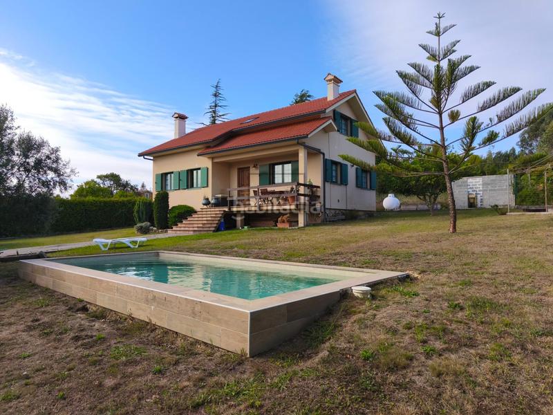 Foto c780520d-caca-47ae-b112-5789d5e7ab52. Chalet  con piscina en el raso, en Ares