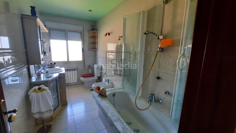 Foto 5721c4a8-58b0-4be5-a197-eae5224c7a2b. Chalet vivienda independiente con múltiples posibilidades en Ferrol