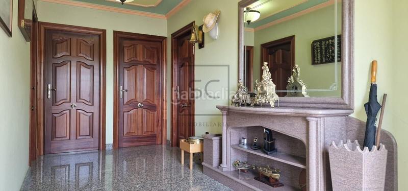 Foto cbb8375f-985e-4292-8713-82498b77f1ce. Chalet vivienda independiente con múltiples posibilidades en Ferrol