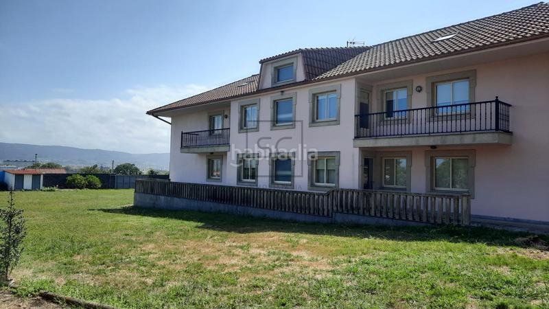 Foto e6f1b5f9-8653-4aac-b489-358bea979990. Chalet vivienda independiente con múltiples posibilidades en Ferrol