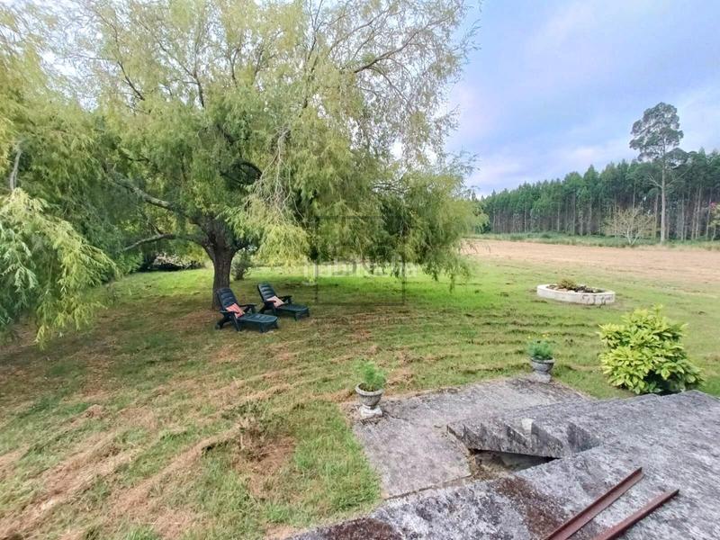 Foto 40ba633d-250d-45b2-a665-f4a4e5291b94. Maison avec parking dans Valdoviño