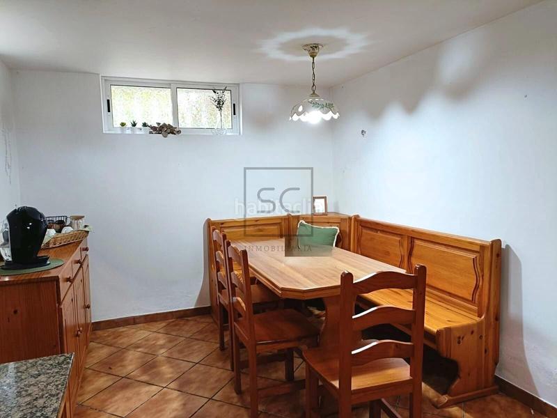 Foto 6bc54dc0-9e5a-4fb4-bad8-65ca2e2fb51c. Maison avec parking dans Valdoviño